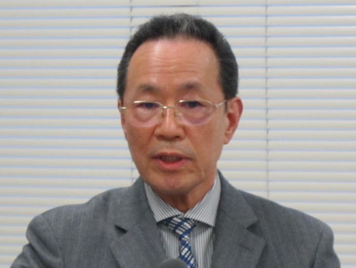 12月16日の日本病院団体協議会・代表者会議後に記者会見に臨んだ、原澤茂副議長