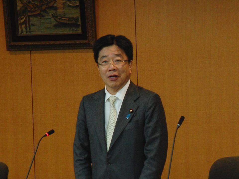 2月13日に開催された「第1回 ICT利活用推進本部」で、加藤勝信厚生労働大臣は、ICTの利活用を推進する意欲を述べた