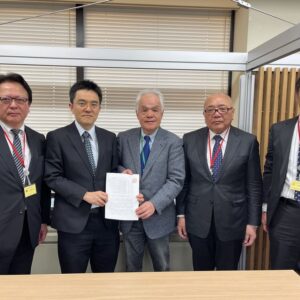 物価・人件費等の急騰で病院経営は危機、入院基本料の大幅引き上げ・人員配置によらないアウトカム評価の導入などが必要—日病協