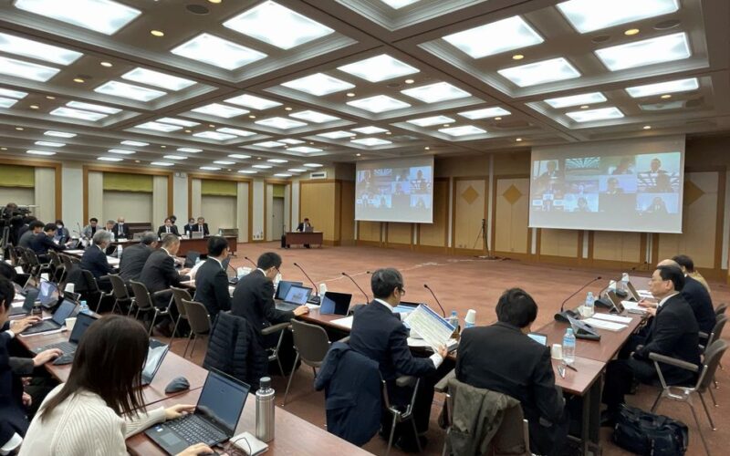 OTC類似薬は「保険給付から除外」せず、「保険給付対象とするが、患者に特別負担を求める」こととしてはどうか—社保審・医療保険部会