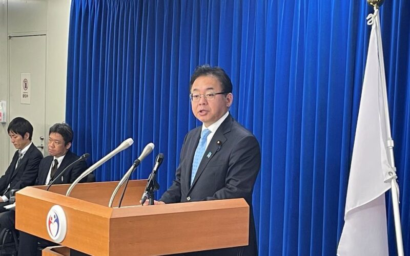 「2026→27年度」と物価・人件費が高騰する点踏まえ2026年度2.41％、27年度3.77％の診療報酬本体引き上げ―上野厚労相（1）